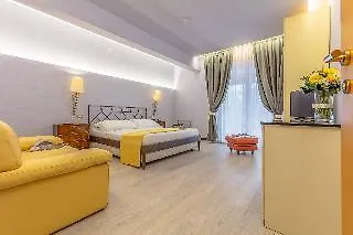 Hotel Style