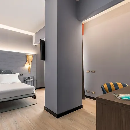 Hotel Style