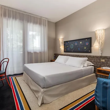 Hotel Style 4*