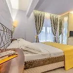Style 4*