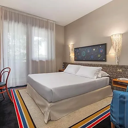 Style 4* Ρέτζιο Εμίλια