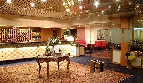 Style 4* רג'ו אמיליה