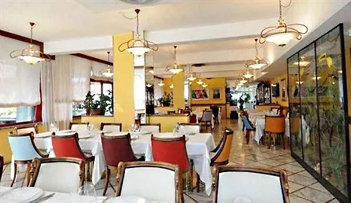 Style 4* רג'ו אמיליה